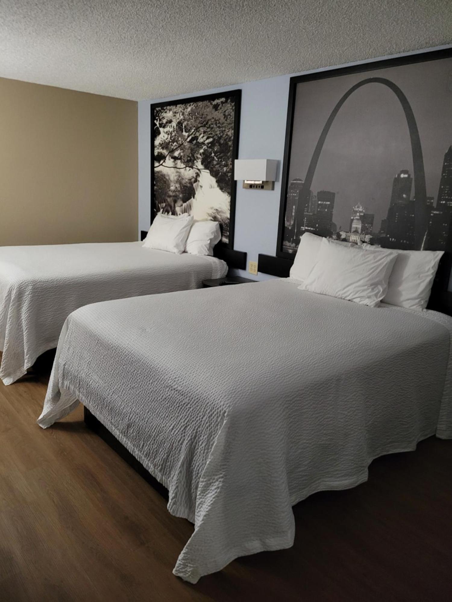 Super 8 By Wyndham Sullivan Esterno foto